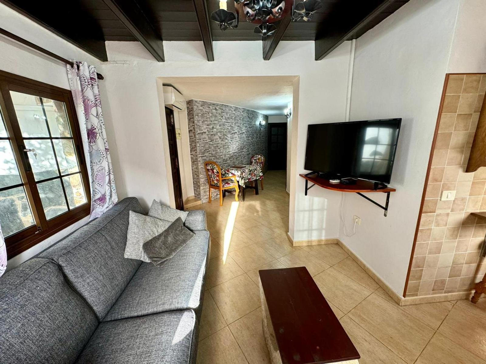 Tomás Y Puri Apartamento Fátaga