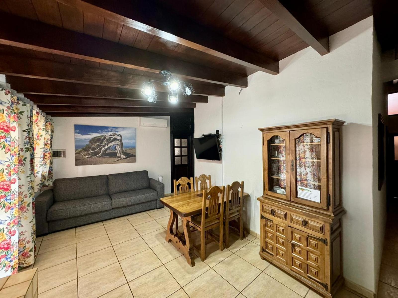 Tomás Y Puri Apartamento